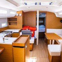 Jeanneau Sun Odyssey 410
