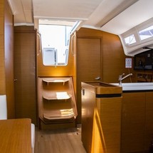 Jeanneau Sun Odyssey 410