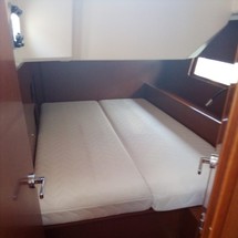 Beneteau Oceanis 46.1