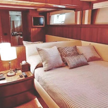 Falcon Yachts 92
