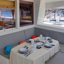 Lagoon 400