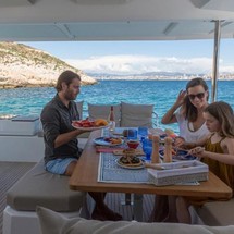 Fountaine Pajot Astrea 42