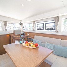Lagoon 40