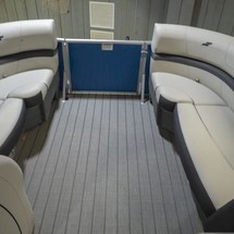 Starcraft Marine EX 22 R