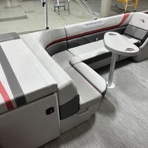 Bennington 24 sbrx