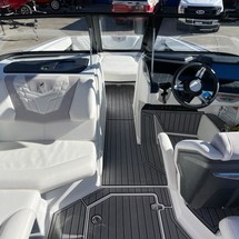 Super Air Nautique G23