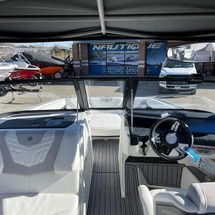 Super Air Nautique G23