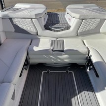 Super Air Nautique G23