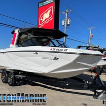 Super Air Nautique G23