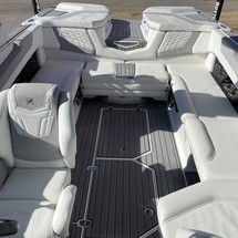 Super Air Nautique G23