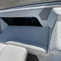 Super Air Nautique G23