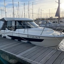 Jeanneau Merry Fisher 895