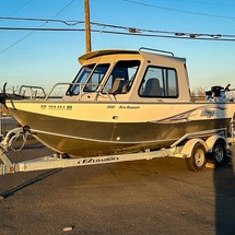 Hewescraft 210 sea runner et