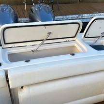 Grady-White Freedom 275