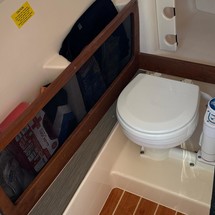 Grady-White Freedom 275