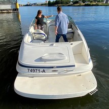 Maxum 2400