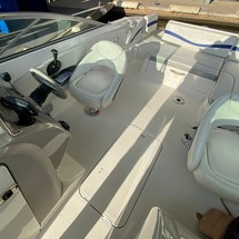 Maxum 2400