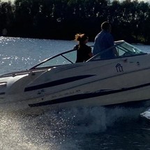 Maxum 2400