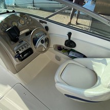 Maxum 2400