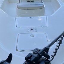 Mako 18 LTS