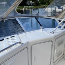 Sea ray 500 db sedan bridge
