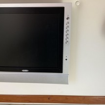 Four Winns H310