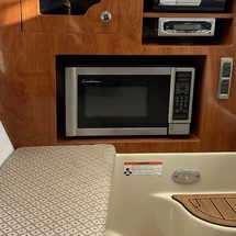 Four Winns H310