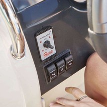 Quicksilver Activ 605 Open