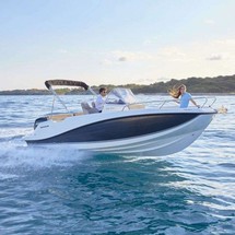 Quicksilver Activ 605 Open