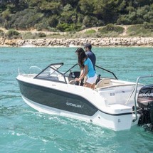 Quicksilver Activ 555 Bowrider