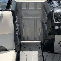 Malibu M235