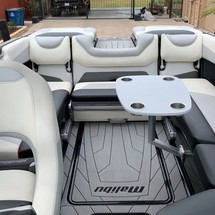 Malibu M235