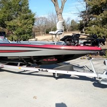 Bass cat 20