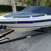 Sea ray 260 bow rider select
