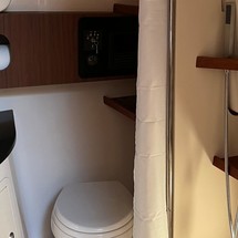 Grady-White Express 370