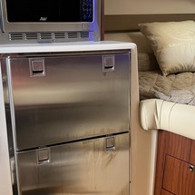 Grady-White Express 370
