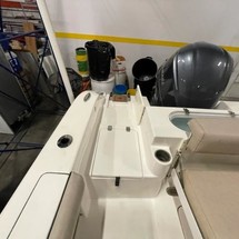 Angler Pro Boats 2900 center console