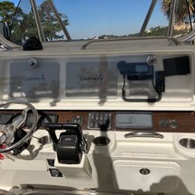 Sailfish 320 Express