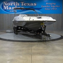 Hurricane 201 sundeck sport