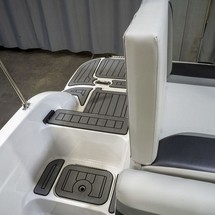Hurricane 201 sundeck sport
