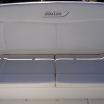 Boston Whaler 270 Dauntless