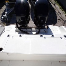 Boston Whaler 270 Dauntless