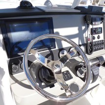 Boston Whaler 270 Dauntless