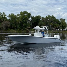 Yellowfin 32 offshore