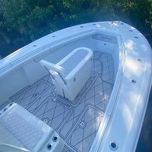 Yellowfin 32 offshore