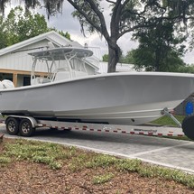 Yellowfin 32 offshore
