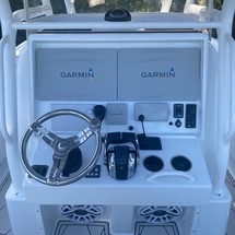 Yellowfin 32 offshore