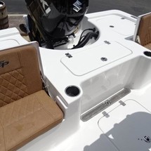 Sea Ray pro 208 bay