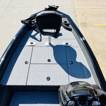 Tracker Pro Team 175 TF