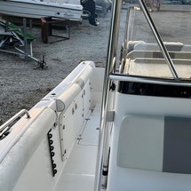 Century 2900 center console